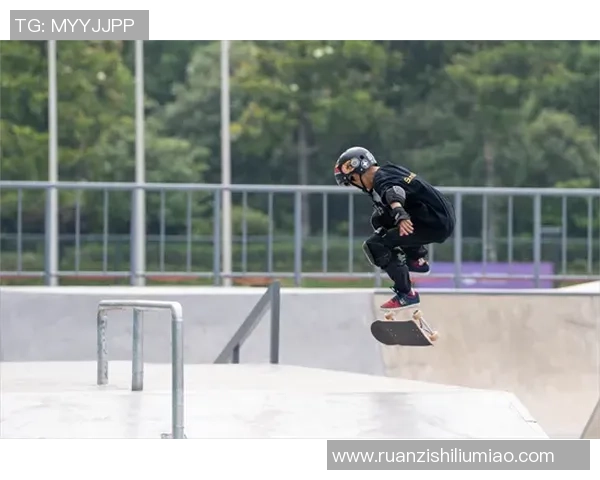 成都滑板队与重庆滑板队赛后复盘分析比赛经验与教训分享